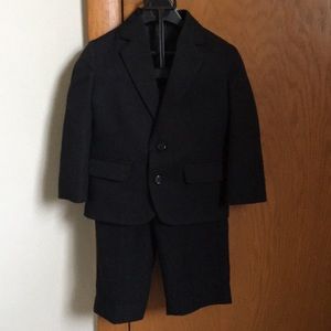 Docker’s 24 mo black suit coat and pants